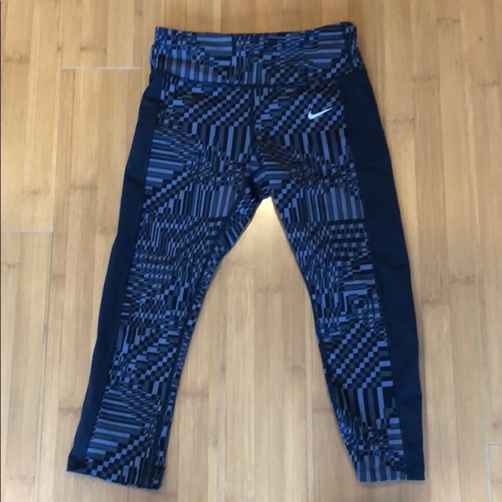 Nile Dri-Fit Leggings